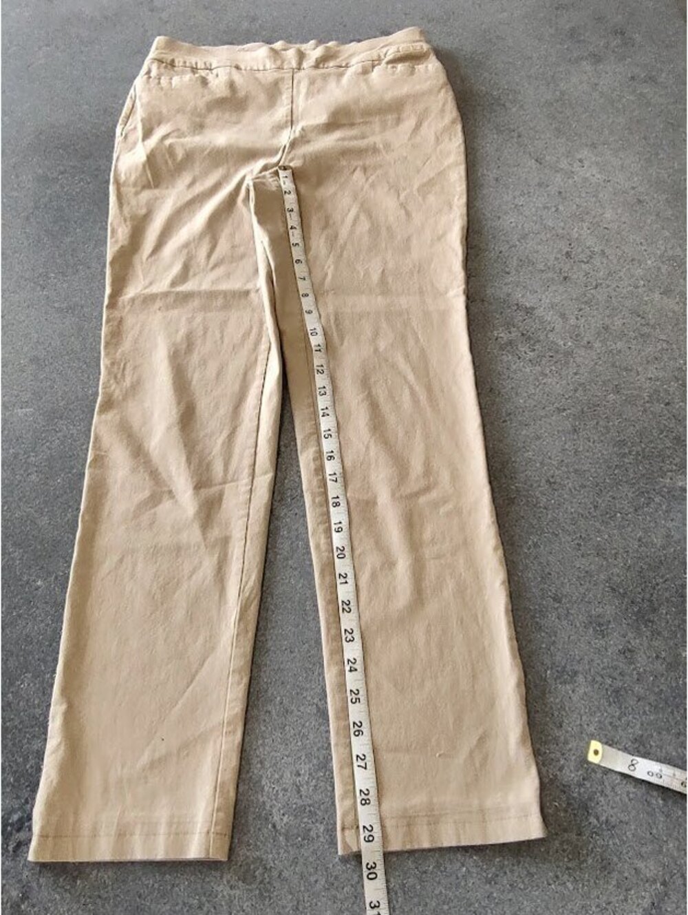 Chico's So Slimming Brigitte Slim Ankle Pull-On Pants Beige size 10T - Picture 2 of 9